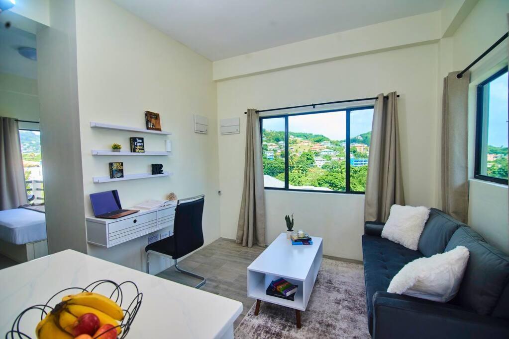 Azora Heights Apartment Arnos Vale ภายนอก รูปภาพ